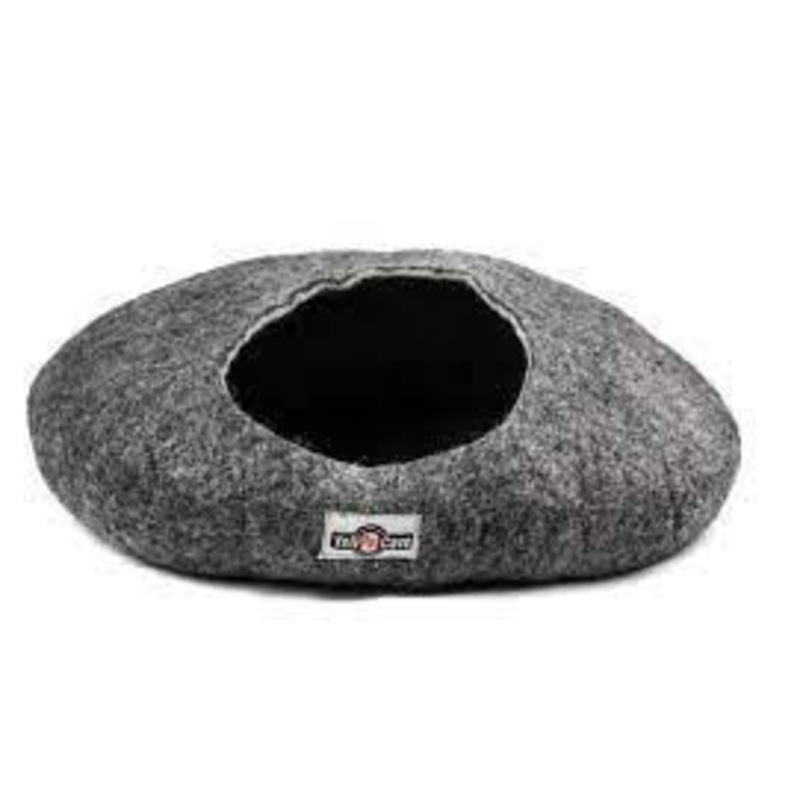 Yeti Pet Cave 22" X 20" X 8"