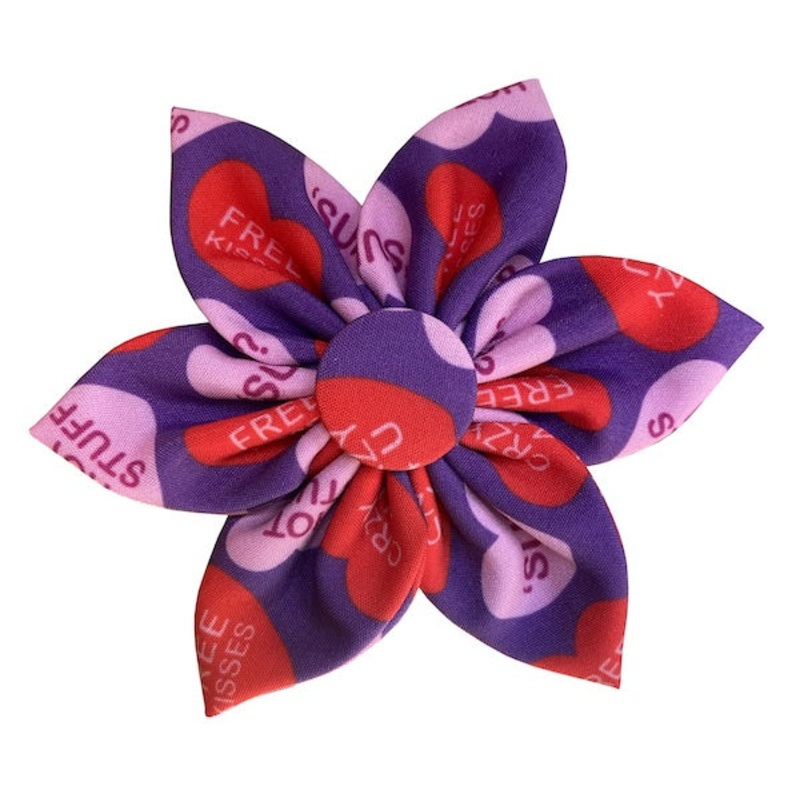 Huxley & Kent Flower - Conversation Hearts