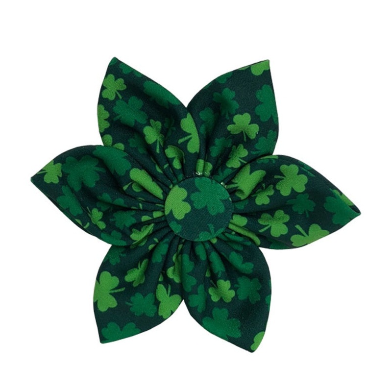 Huxley & Kent Flower - Lucky Shamrock